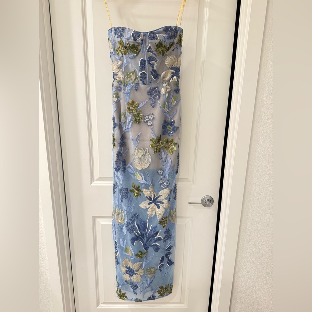 NWOT Bronx and Banco Dahlia Sequin Floral Column Gown IN Baby Blue - Picture 10 of 16